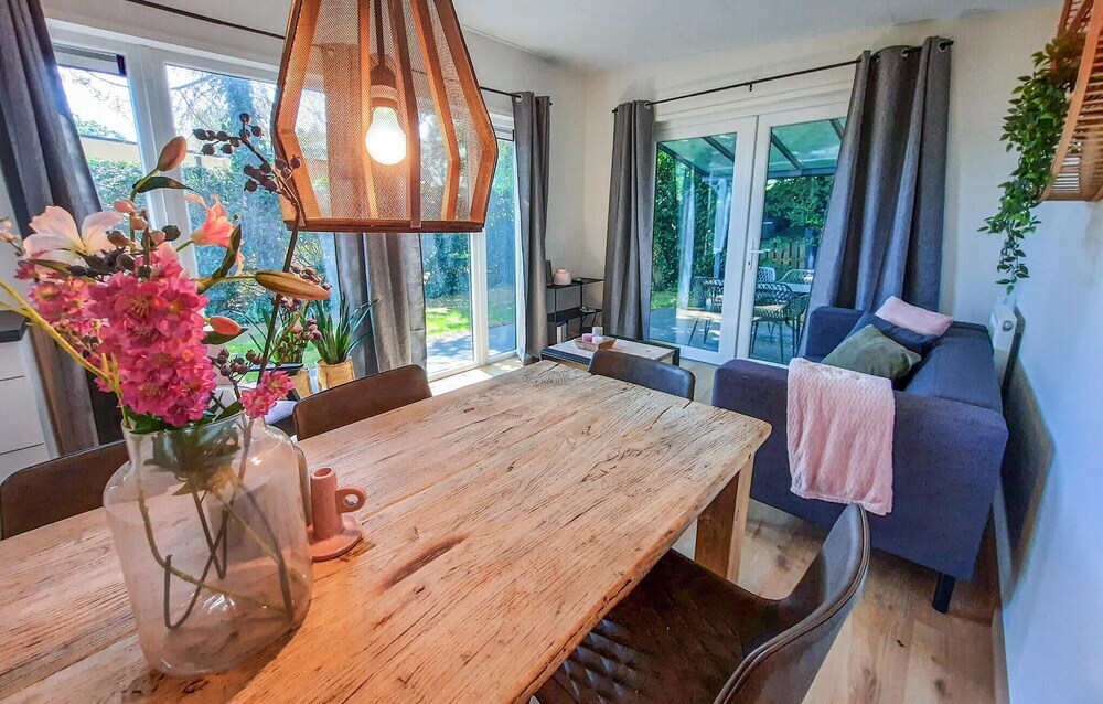 3 Bedroom Cozy Home In Heinkenszand — Goes — photo 3