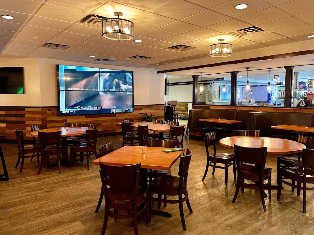 Holiday Inn Blmgtn Arpt South Mall Area By IHG - photo 27