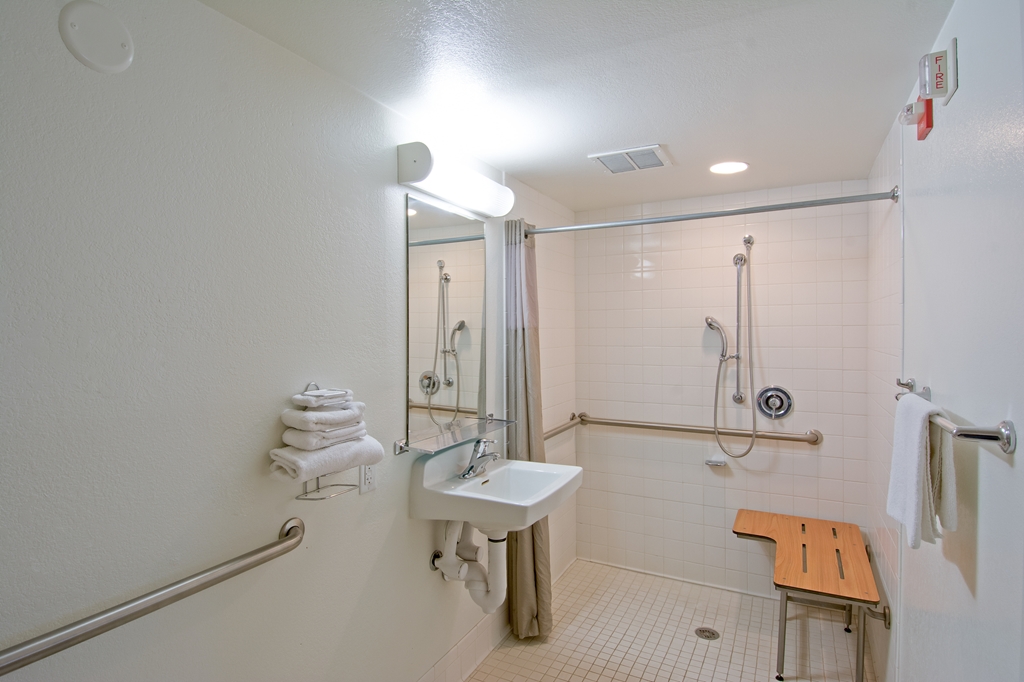 Motel 6 Redding CA South - photo 23