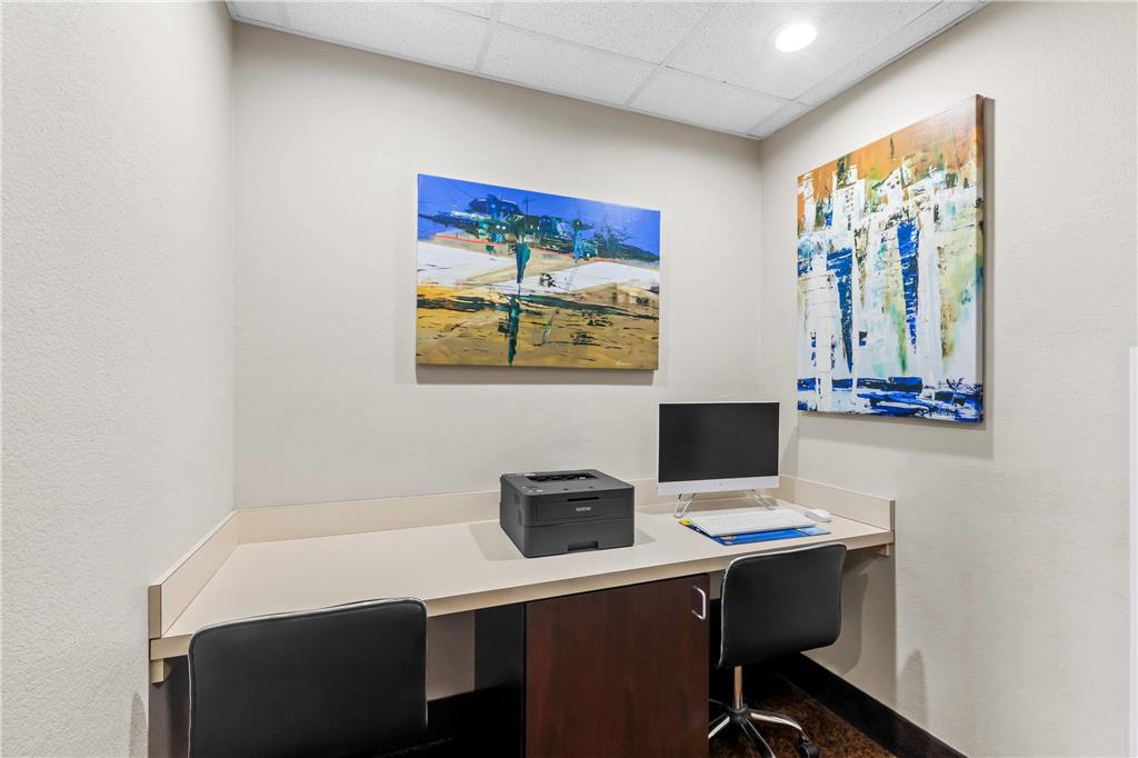 Days Inn by Wyndham Rockdale Texas - photo 31