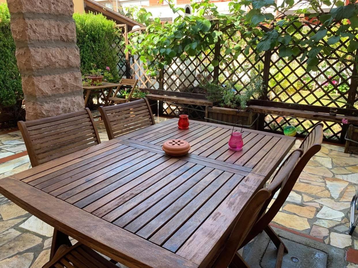 Paolo e Francesca in Bosa, Italy