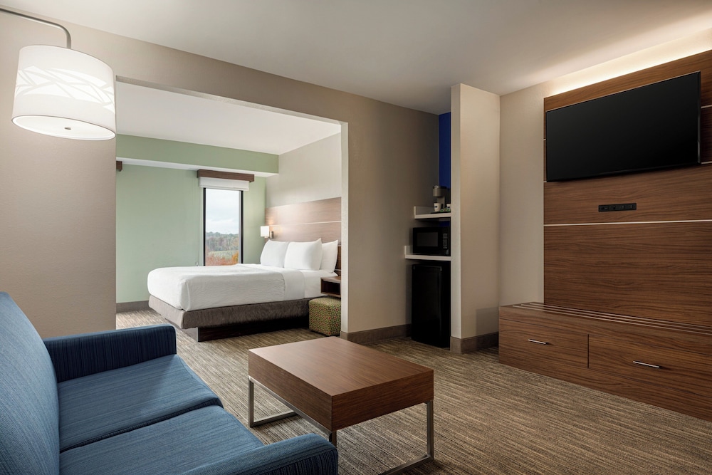 Holiday Inn Express Suites Lexington NwVineyard - photo 27