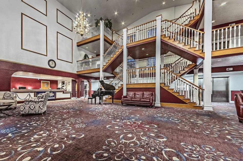 Branson Towers Hotel - photo 3