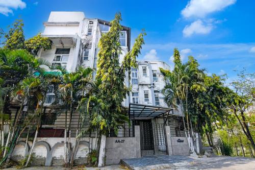 Super Hotel O Vrindavan in Kolkata, India