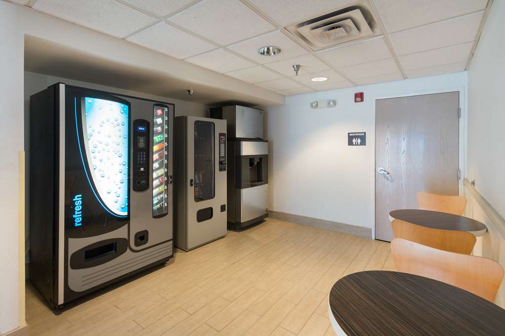 Motel 6 Hillsboro TX - photo 42