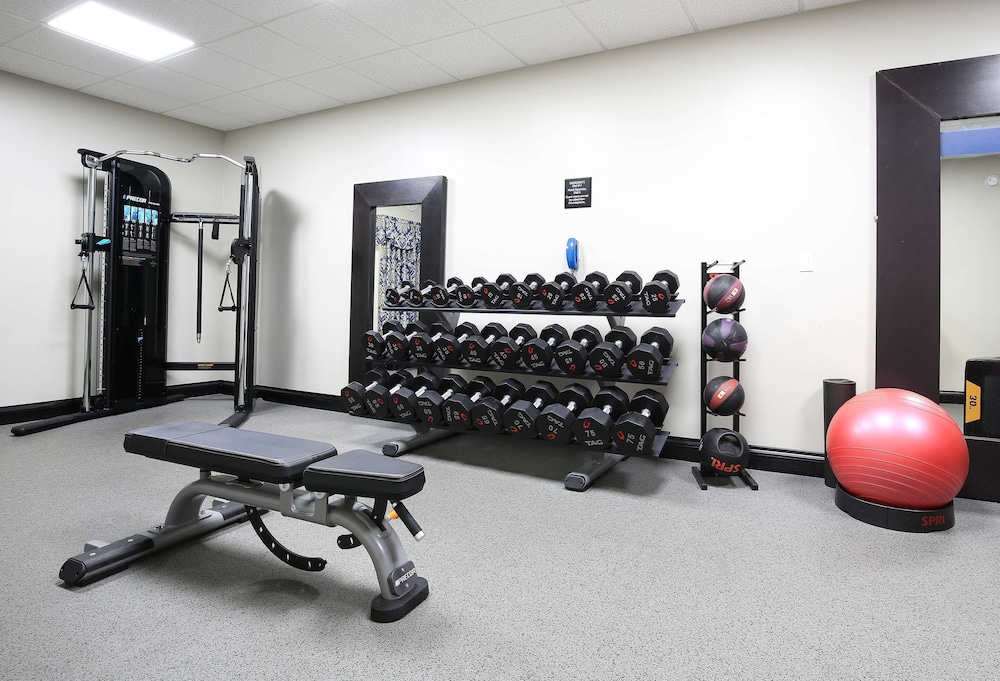 Hampton Inn Bordentown - photo 20