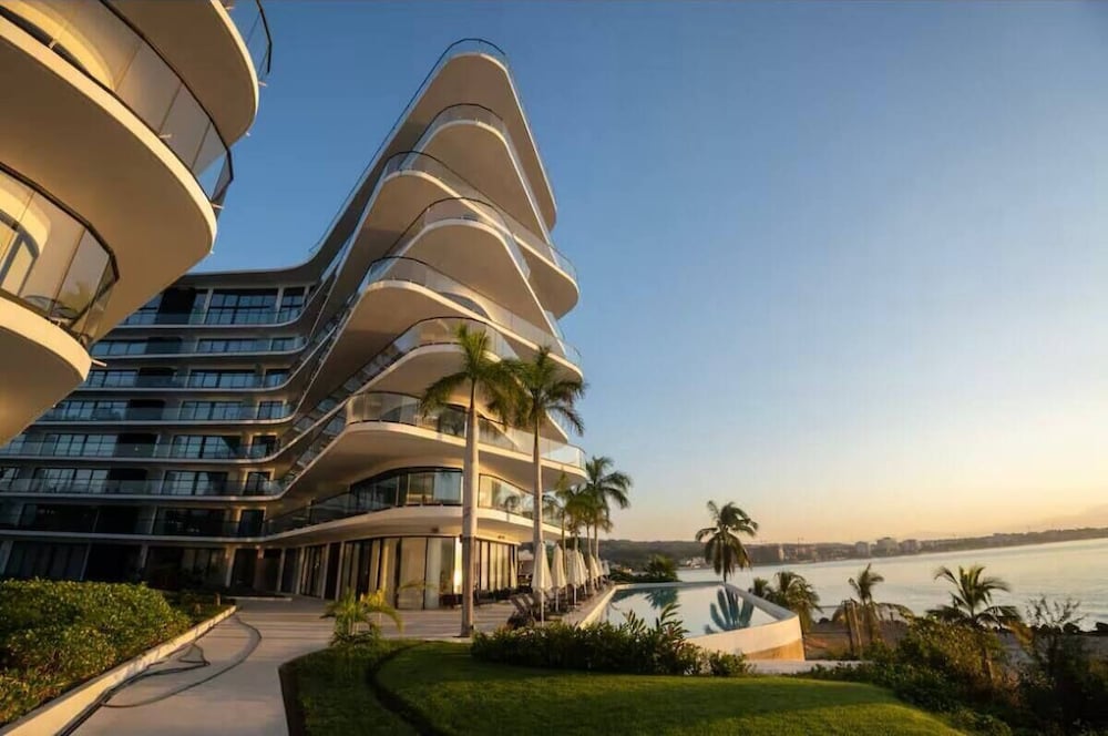 Park Life Tizate — 4-Star Luxury Hotel in Nuevo Vallarta, Mexico