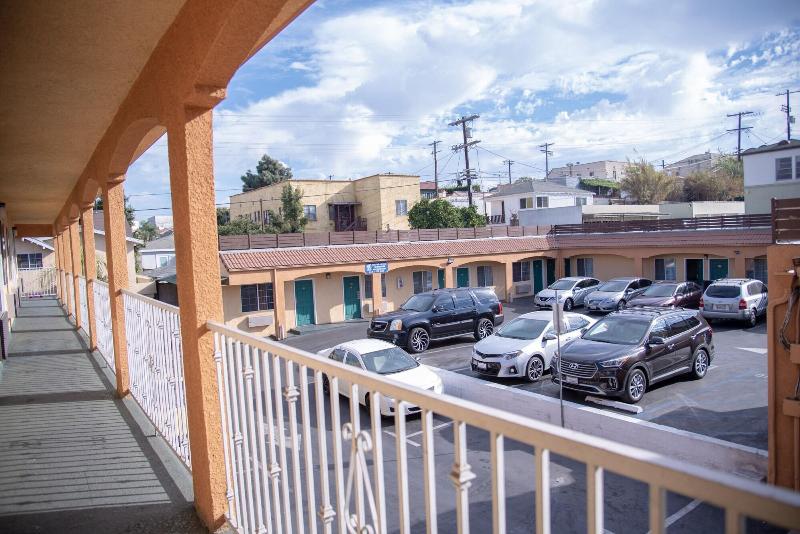 Starlight Inn La Brea - photo 64