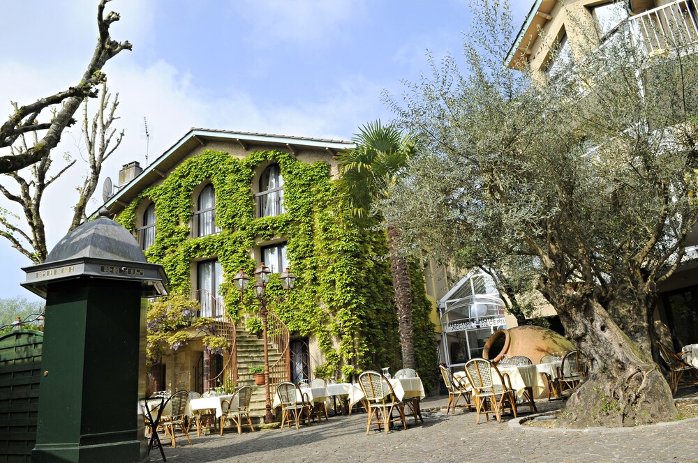 Logis hôtel Noemys Gradignan — hotel in Gradignan