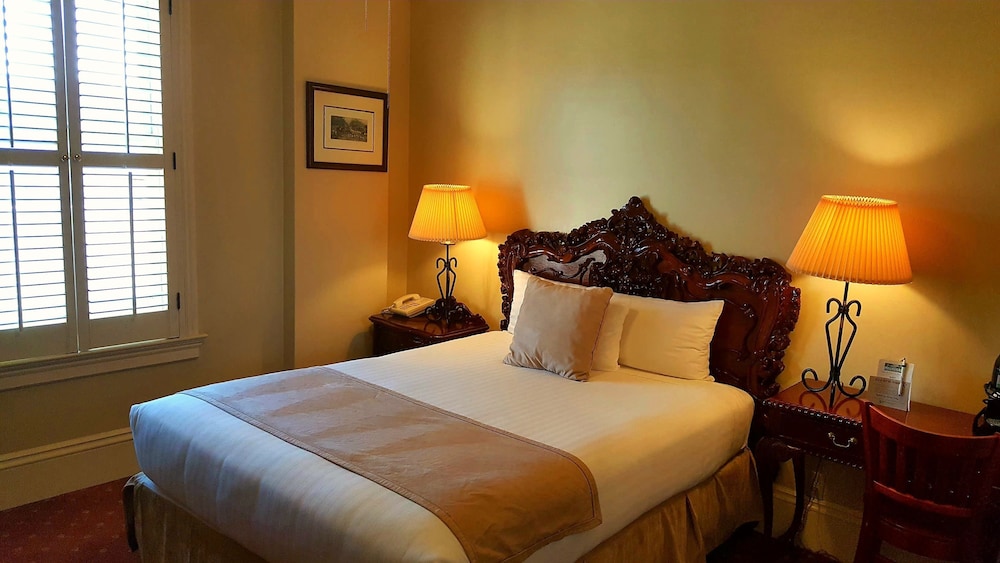 The Monterey Hotel - photo 11