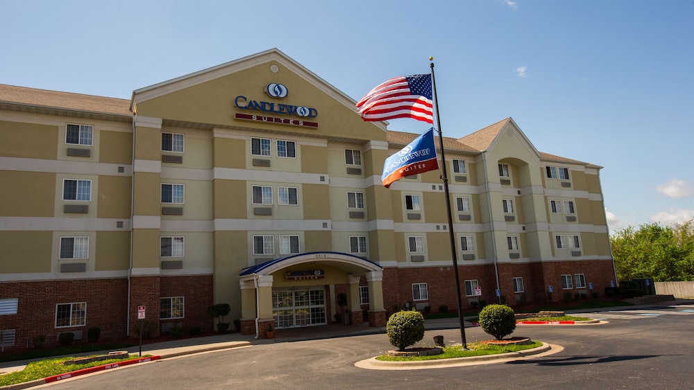 Candlewood Suites Joplin by IHG - photo 24