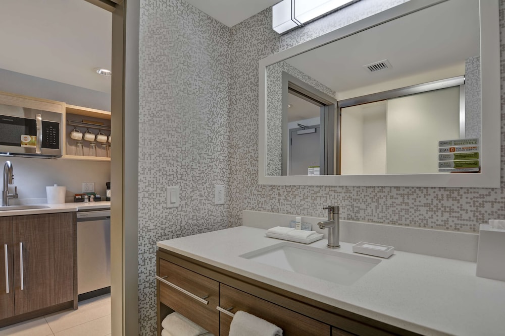 Home2 Suites by Hilton Williston Burlington VT - photo 32