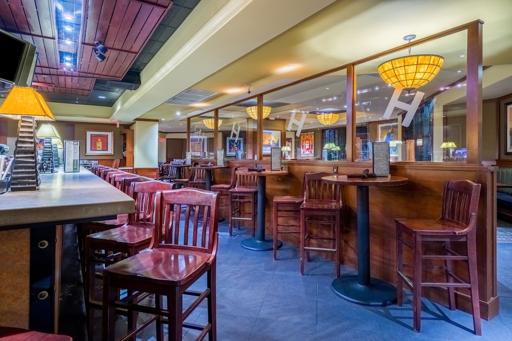Crowne Plaza Dulles Airport by IHG - photo 87