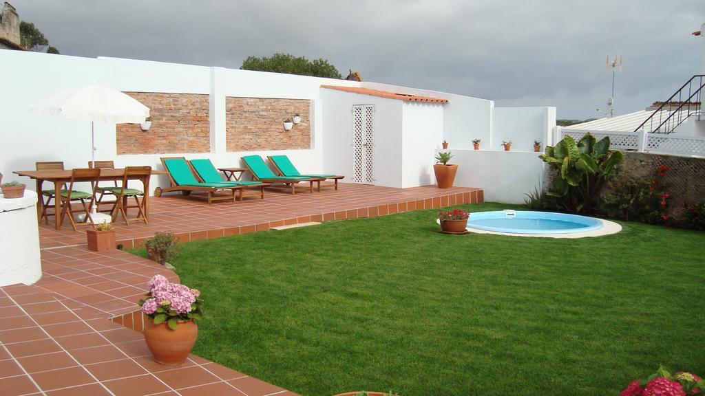 Casa Vitorino's — 4-Star Luxury Hotel in Sao Martinho Do Porto, Portugal