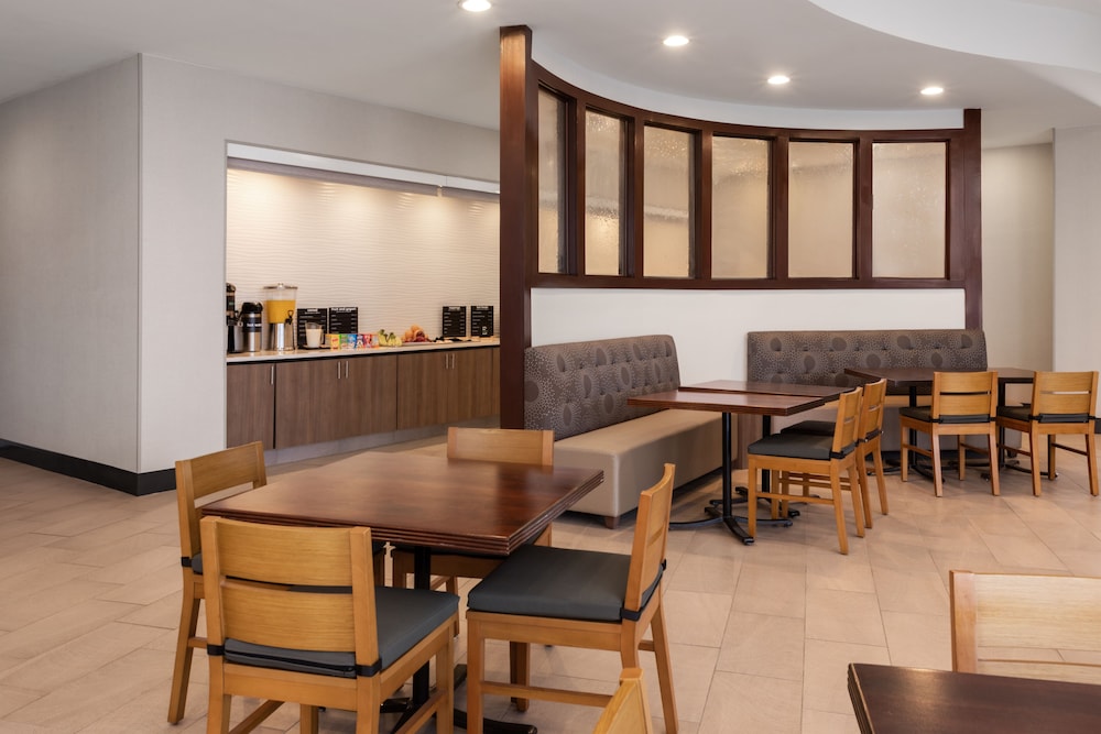 Holiday Inn El Paso West Sunland Park by IHG - photo 42