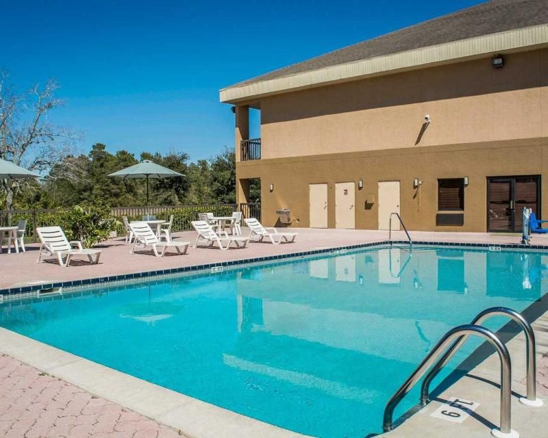 Quality Inn Weeki Wachee Spring Hill - photo 29