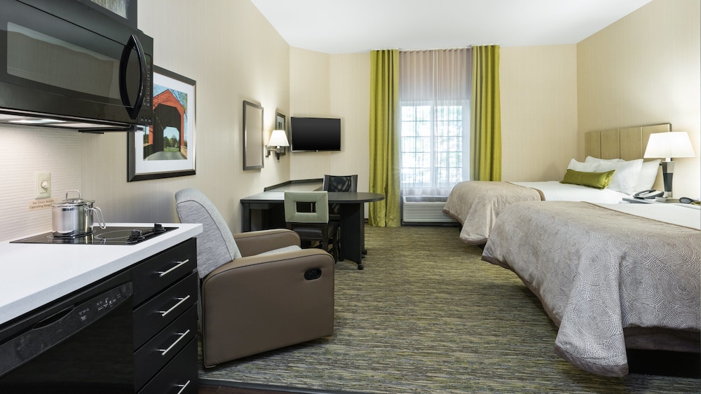Candlewood Suites Grove City Outlet Center an IHG Hotel - photo 4