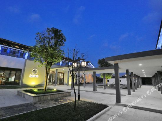 Luyi Resort Hotel - last minute hotel in Suzhou
