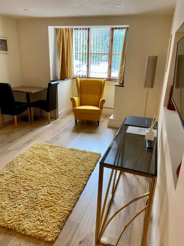 High Hedges Apartment A — 4-Star Luxury Hotel in Oxford, United Kingdom