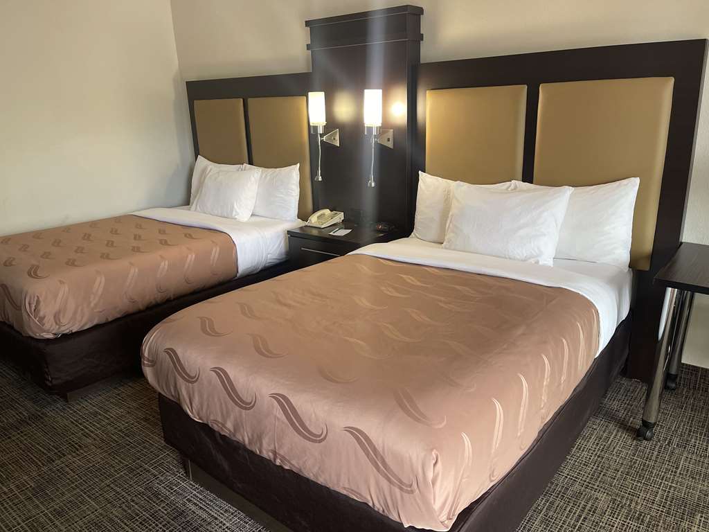 Quality Inn Dalton Central - photo 10