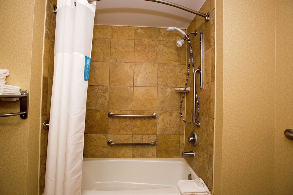 Hampton Inn & Suites Houston Rosenberg - photo 42