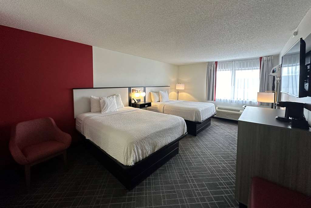 Ramada by Wyndham Waupaca - photo 10