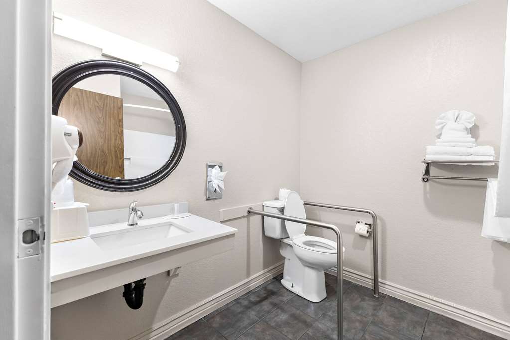 Super 8 by Wyndham Goodyear Phoenix Area - photo 18