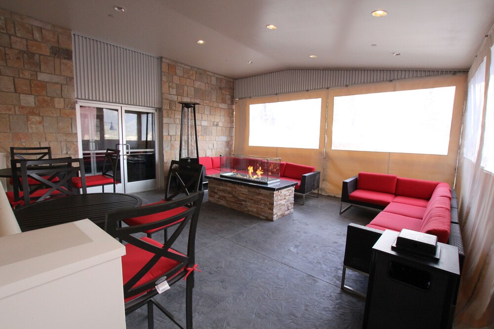 Grand Z Casino Hotel by Red Lion Hotels - photo 32