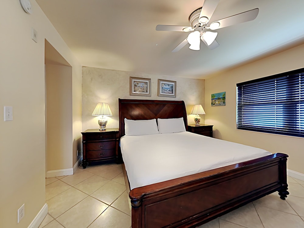Regency Towers by Southern Vacation Rentals - photo 19