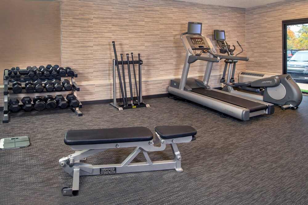 Courtyard by Marriott Dulles Airport Herndon Reston - photo 15