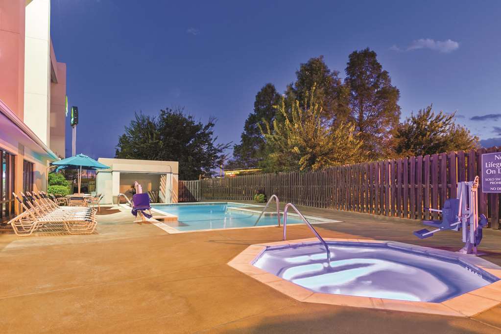 La Quinta Inn by Wyndham Austin North - photo 7