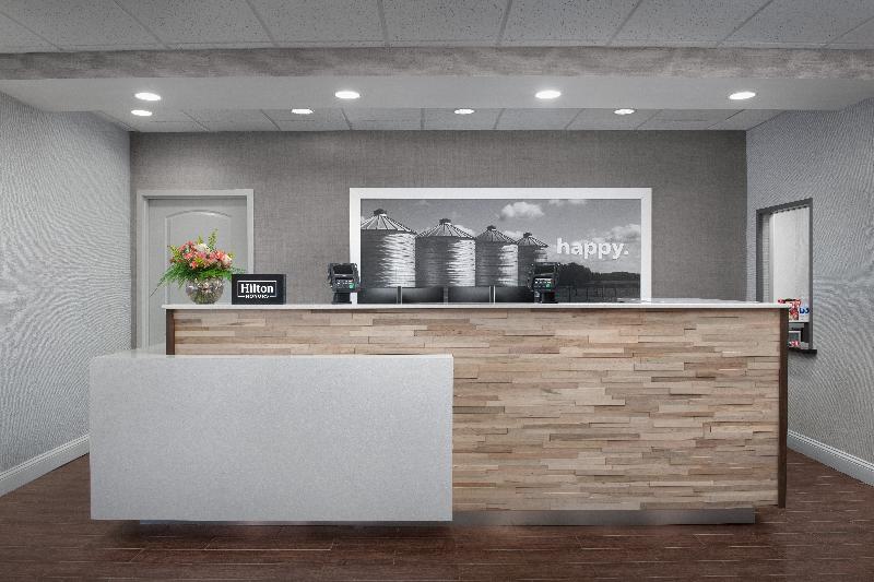 Hampton Inn Statesboro - photo 3
