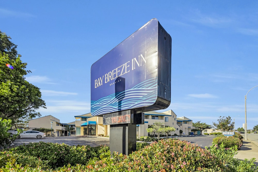 Econo Lodge Bay Breeze in Seaside, United States