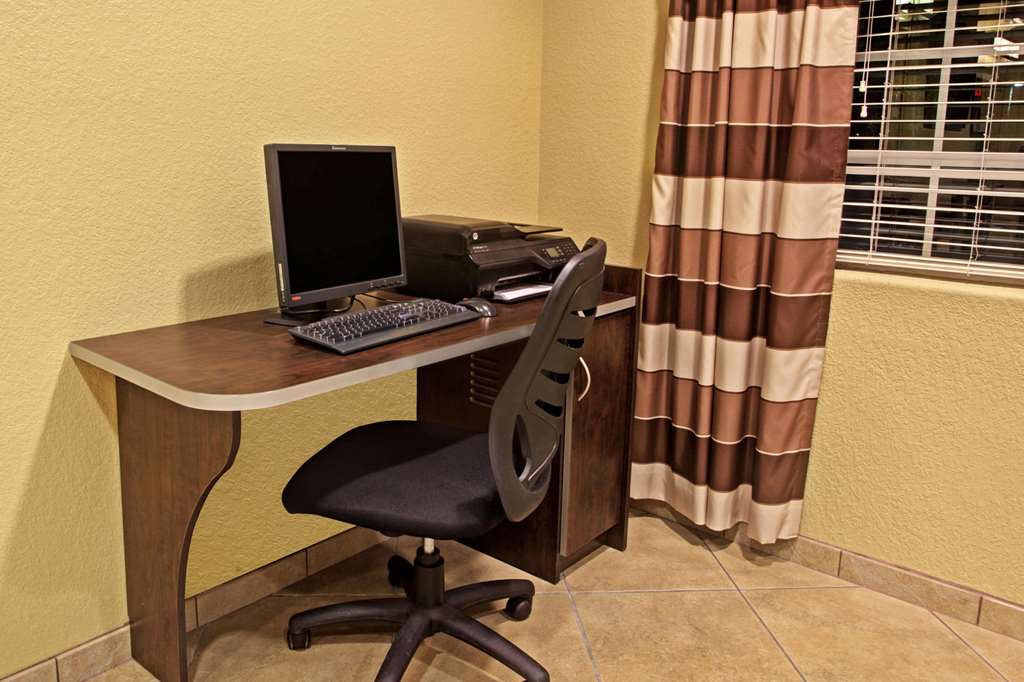 Microtel Inn & Suites by Wyndham Cartersville - photo 16