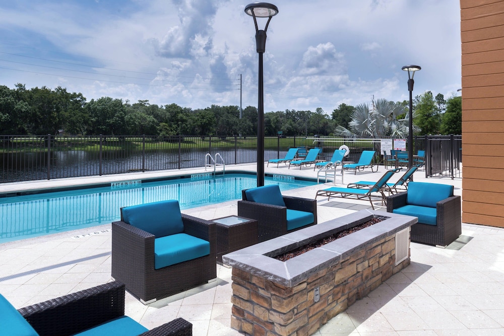 Fairfield Inn & Suites by Marriott Orlando East UCF Area - photo 61