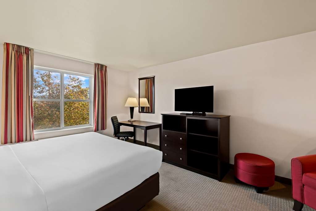 Comfort Inn & Suites Creswell - photo 28