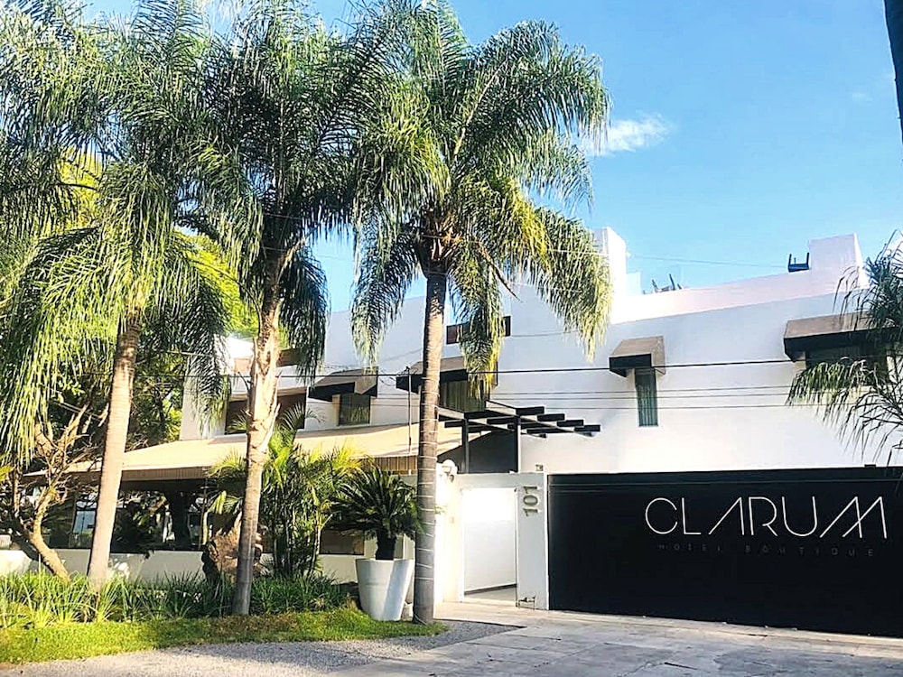 Clarum 101 Boutique Hotel