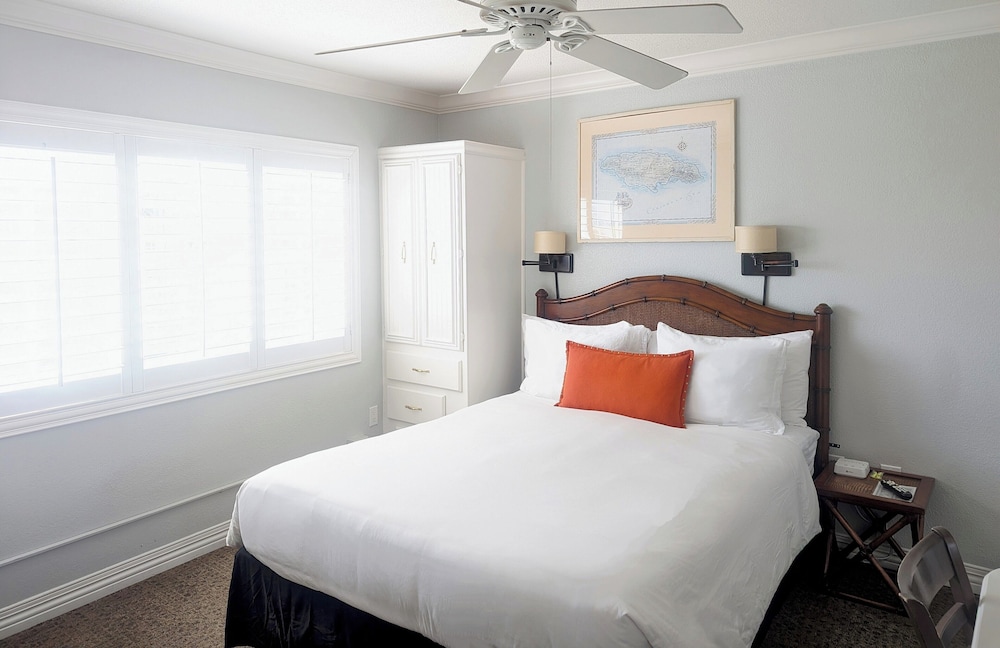 Capitola Hotel - photo 39