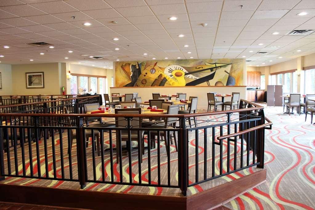 Radisson Hotel Rochester Airport - photo 15