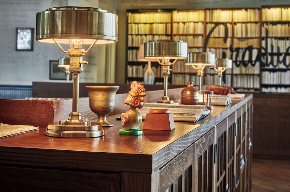 Graduate by Hilton Iowa City - photo 4