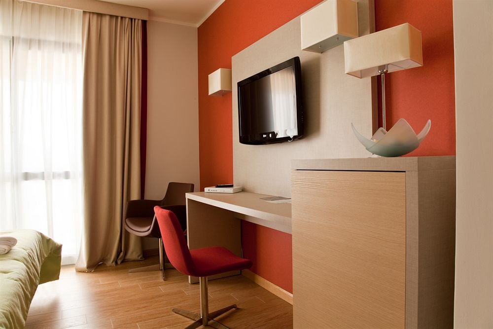 Qt Hotel — Quartu Sant'elena — photo 2