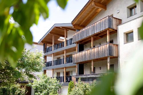 Ningbo Warmth Hotel - carbon neutral hotel in Ningbo