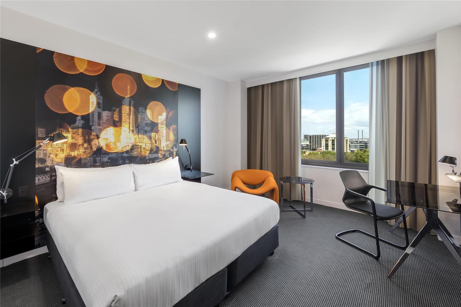 Radisson On Flagstaff Gardens - carbon neutral hotel in Melbourne