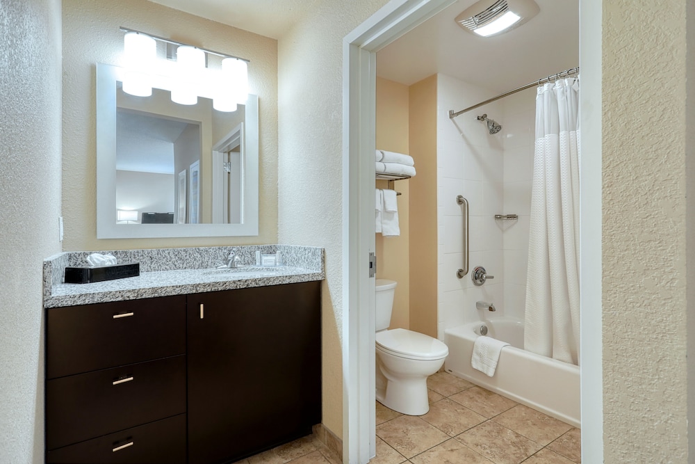 TownePlace Suites York - photo 33
