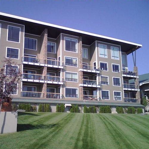Seasons at Sandpoint Managed by Elite Alliance — 4-Star Luxury Hotel in Sandpoint, United States