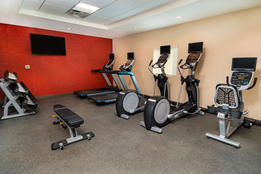 Home2 Suites by Hilton Bakersfield - photo 50