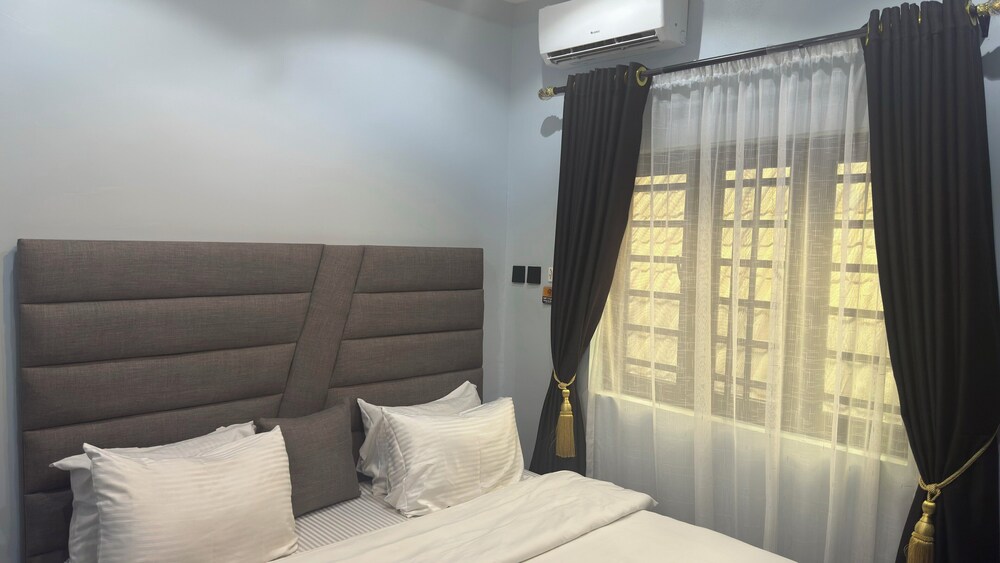 Next Level Hotel & Suites — Lagos — photo 5