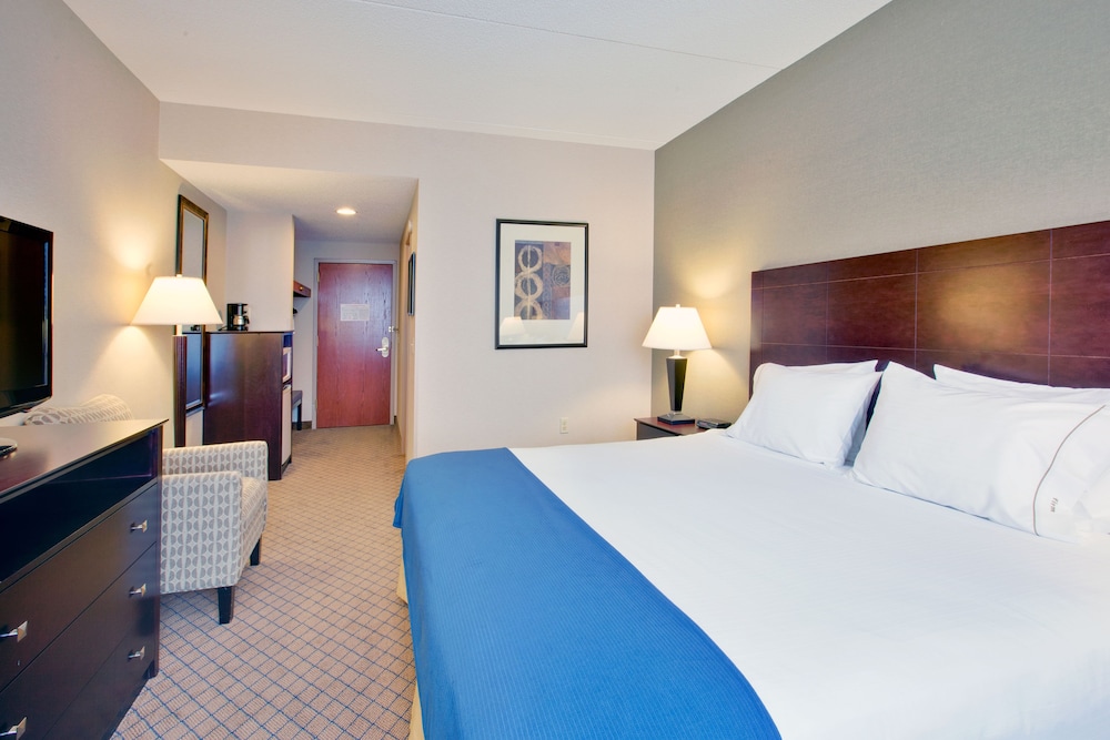 Holiday Inn Express Sault Ste. Marie an IHG Hotel - photo 4