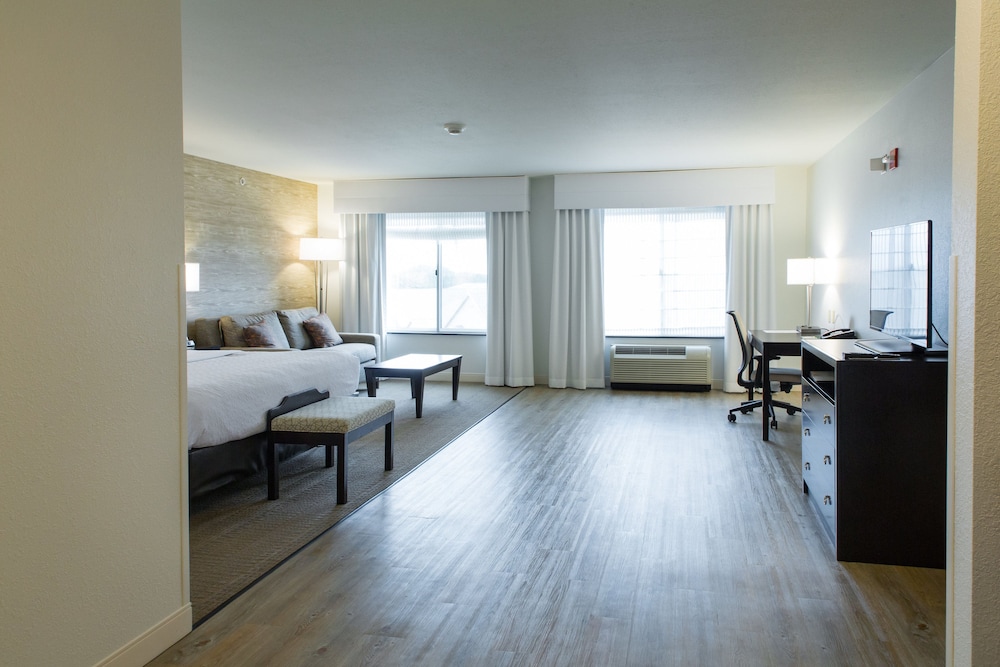 Holiday Inn Bloomington Airport by IHG - photo 14
