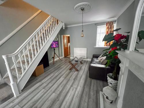 Spacious Retreat Remote Worker & Family Friendly — 4-Star Luxury Hotel in Portsmouth, United Kingdom